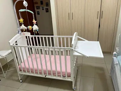 Baby Crib for Sale
