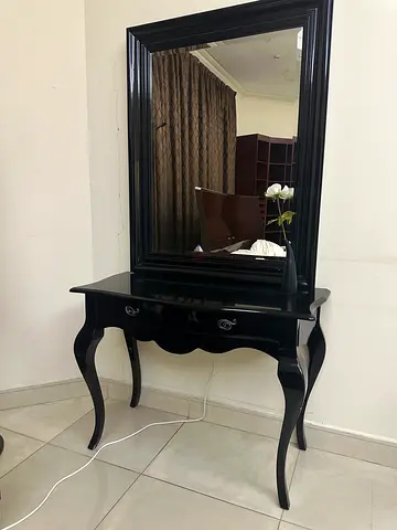 Make up table from 2 XL