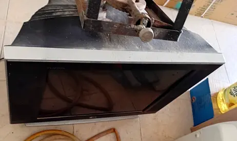 تلفزون من النوع القديم