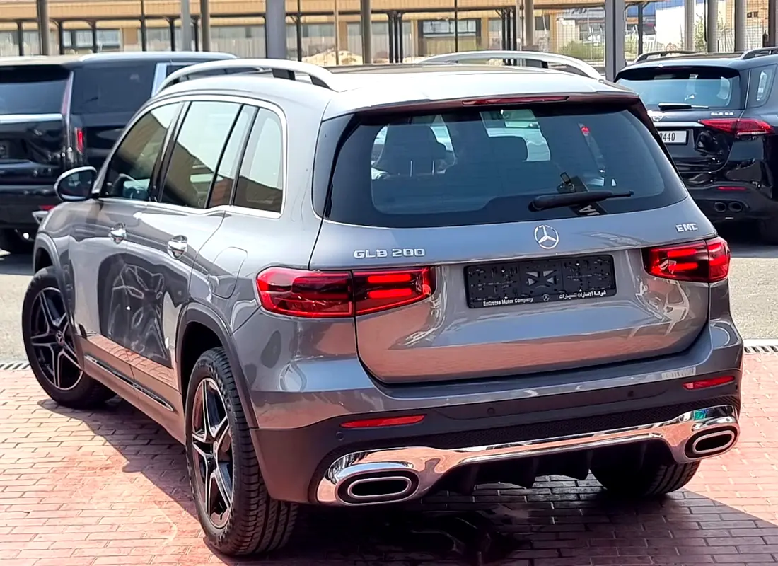 Mercedes-Benz GLB-Class 2025