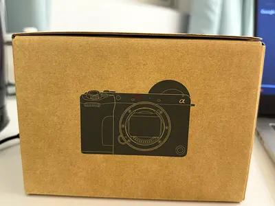 Sony fx2 cinema line camera ILMEFX2B-C full frame with FE 22-50mm F2.8G lens  Sony ECM-W3 microphon