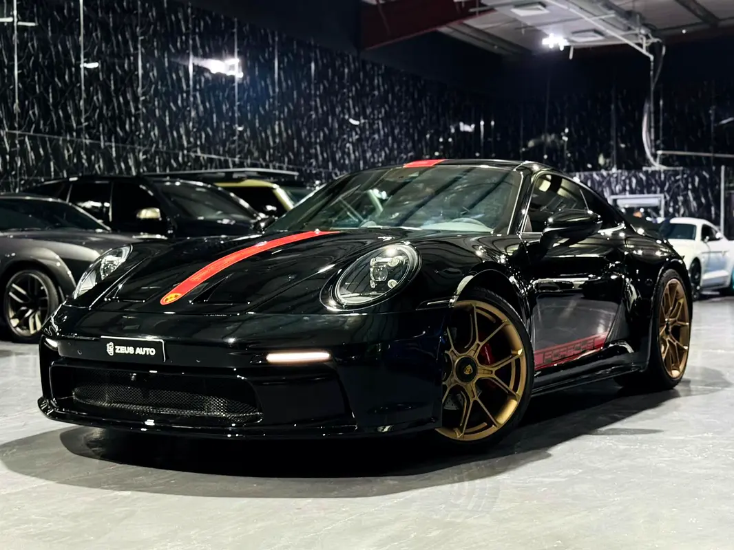 Porsche carrera / 911 2020 — photo 1 of 16