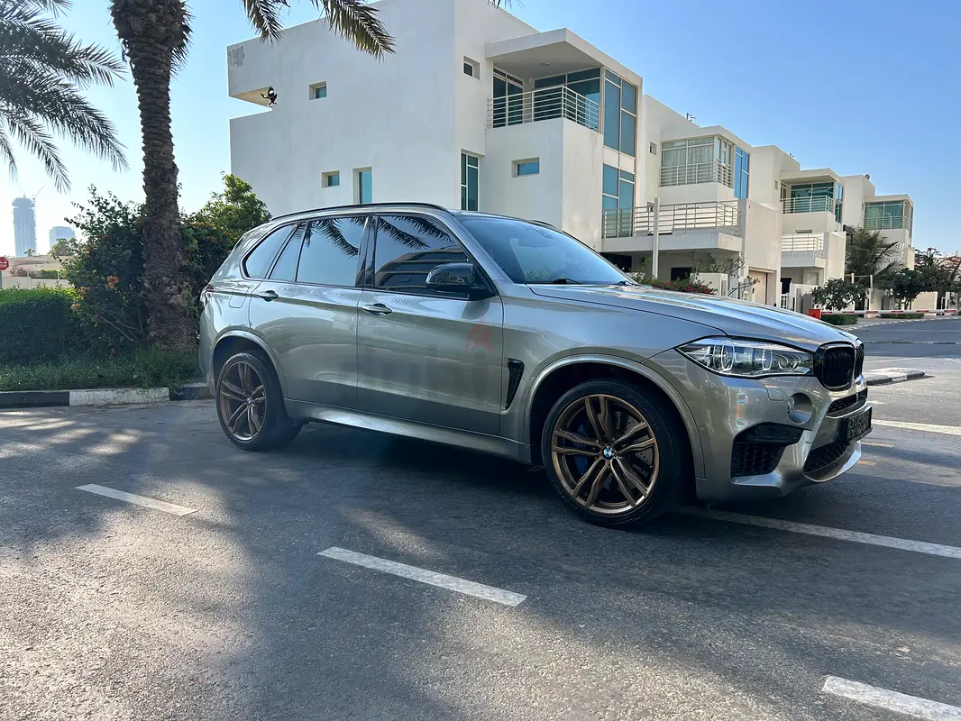 GCC BMW X5M - Low KM - Full Service History - Accident Free - 2 Keys ...