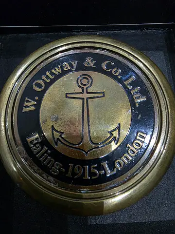 Antique-Style Ottway London 1915 Brass Compass – With “The Road Not Taken” Poem Inside