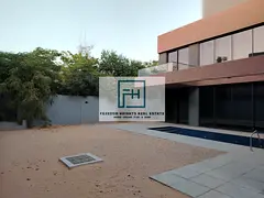 5BED SIGNATURE VILLA | G+2 | POOL | LIFT | FREEHOLD | FULLY PAID