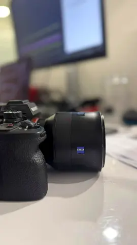 Zeiss Batis 1.8/85mm Lens for Perfect Shots