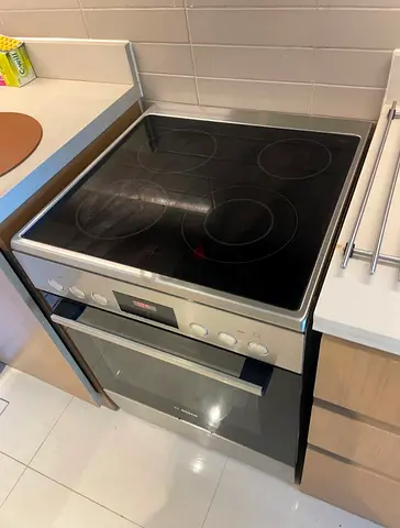 Bosch Latest model brand Electric cooker 60cm