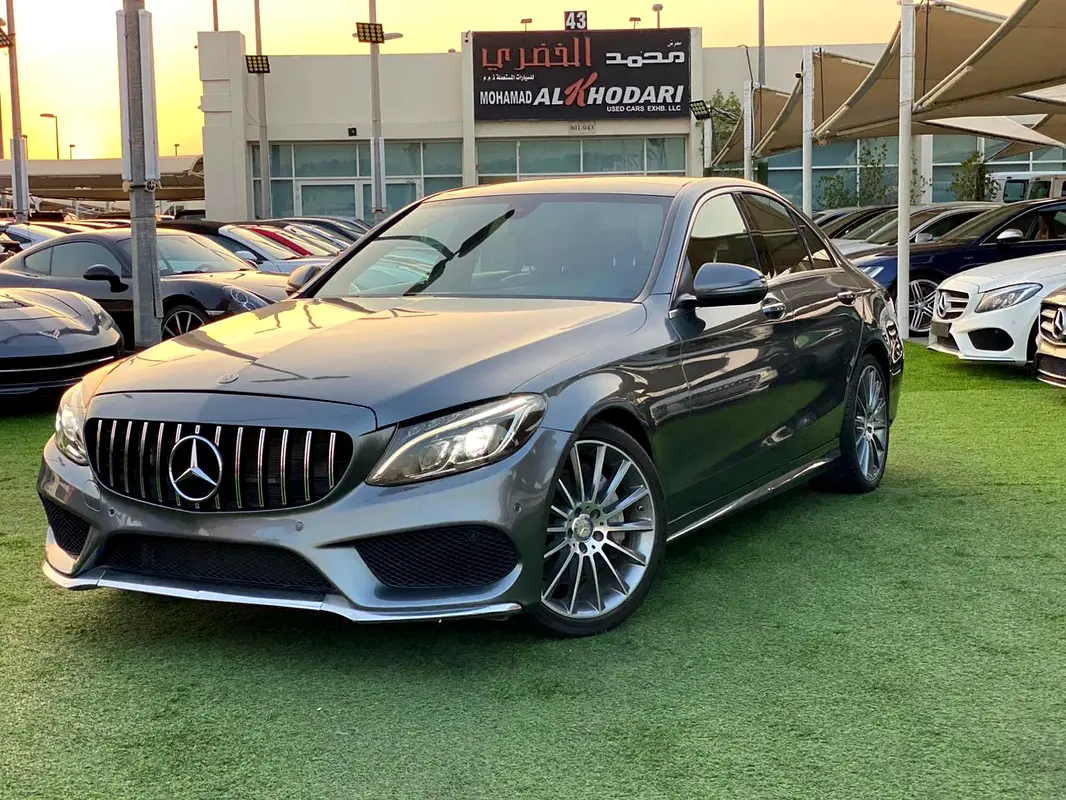 Mercedes-Benz C-Class 2017 — photo 1 of 17