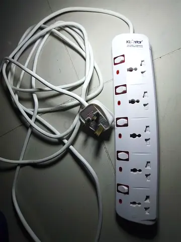 EXTENSION POWER CORD 5m with 6 SOCKETS