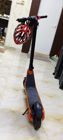 Electric Scooter with Helmet for Safe Rides