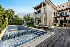 Mediterranean 7-Bedroom Mansion | MBR