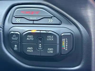 2024 RAM 1500 TRX 照片 12