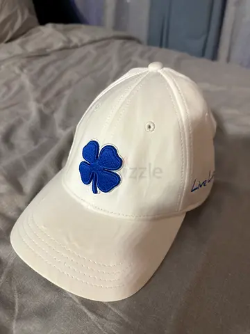 Casual White Cap with Blue Clover Emblem