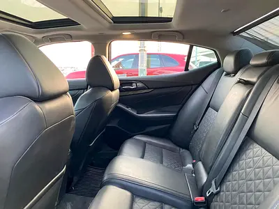صورة 15 لـ 2017 Nissan MAXIMA