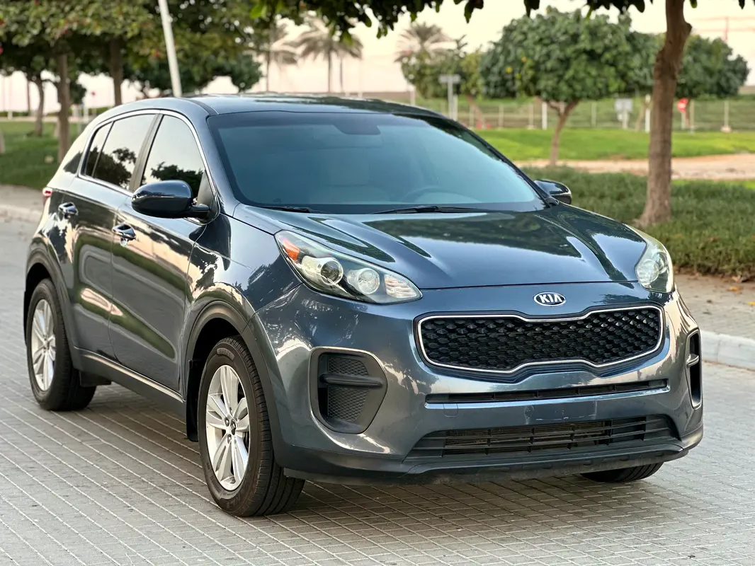 Kia Sportage 2019 — photo 1 of 15