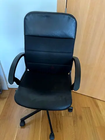Comfortable Black Office Chair for Sale