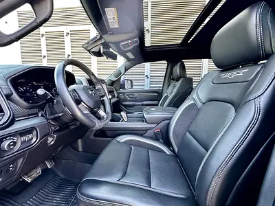 2024 RAM 1500 TRX 照片 7