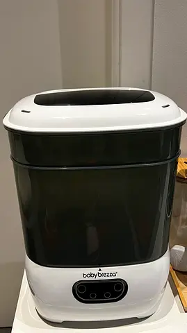 Easy and Convenient Baby bottle sterilizer