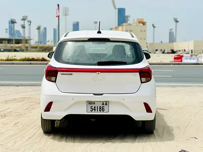 2025 Hyundai GRAND I10 — фото 4