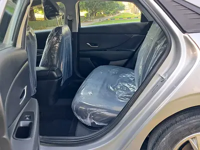 2021 Hyundai ELANTRA 照片 16