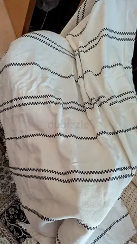 Beautiful Handwoven Throw Blanket with Elegant Stripes