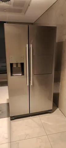 Samsung Latest Model Side By Side Refrigerator Freezer for sale With Water Dispenser and Ice Maker