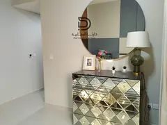 0commission /2bhk/good finishing /7y installments