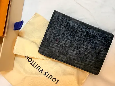 Original Louis Vuitton Card Holder in Brand New Condition