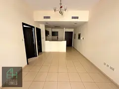 Spacious Apartment |Ready to move| Prime Location