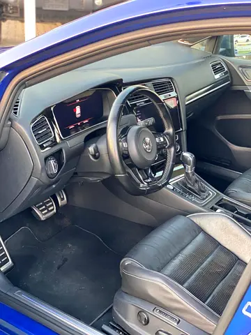 صورة 10 لـ 2018 Volkswagen GOLF R