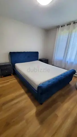 Queen Bedroom