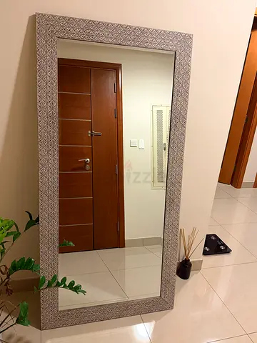 Floor mirror
