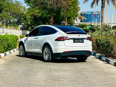 صورة 4 لـ 2020 Tesla MODEL X