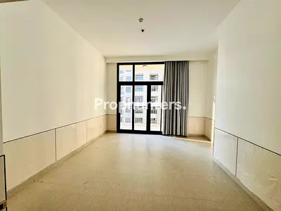 POOL VIEW | SPACIOUS | READY TO MOVE