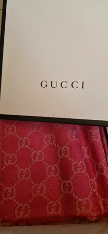 Beautiful Pink Gucci Jacquard Silk Shawl