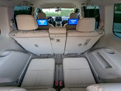 صورة مصغرة 7 لـ 2012 Toyota PRADO