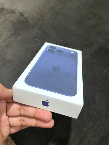 iPhone 17 Pro Max – 256GB – Blue | Excellent Condition TDRA VERSION