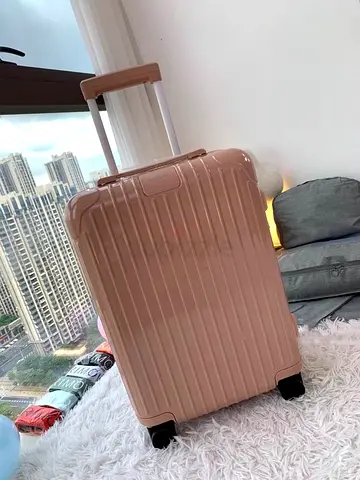 Rimowa bag