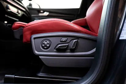 2024 AUDI SQ5 — миниатюра 17