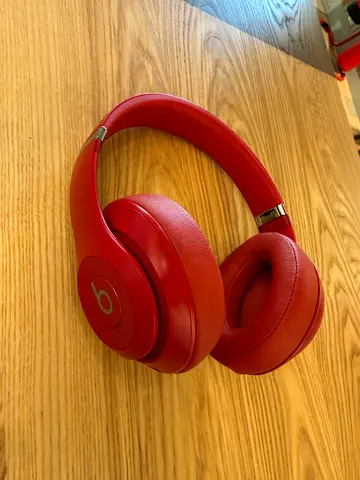 Beats Studio 3 for sale.