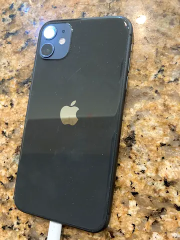iphone 11 64GB PERFECT CONDITION