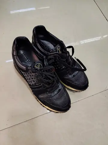 LOUIS VUITTON shoes 36