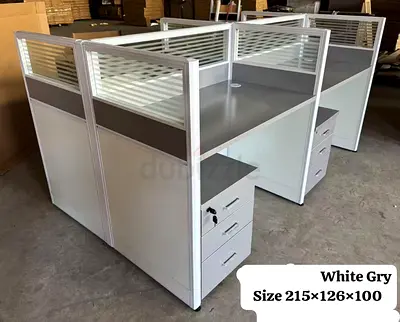 4 seater workstation brand new