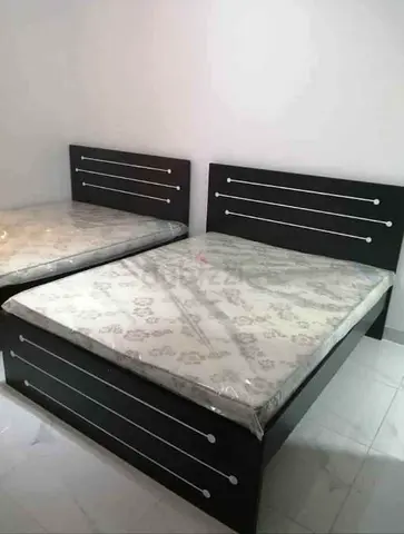 180x200cm King size Bed with mattress.  All times delivery available