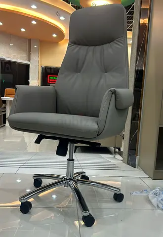 Executive leather revolving chair highback