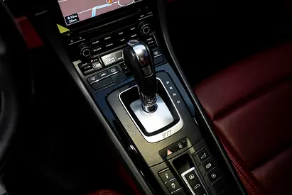 2019 Porsche 911 — миниатюра 13