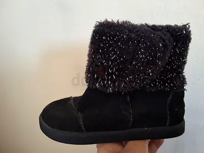 Cute and Cozy Baby Booties