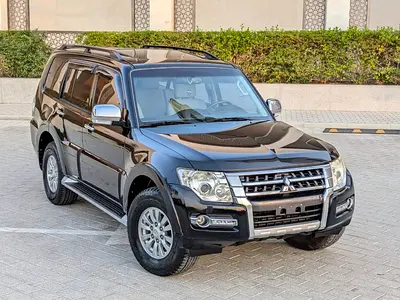 MITSUBISHI PAJERO 2015 GLS TOP FULL OPTION GCC V6 3.5L IN EXCELLENT CONDITION