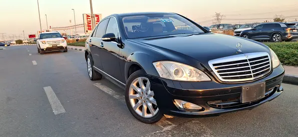 Mercedes Benz S550 model 2008 good condition input Japan