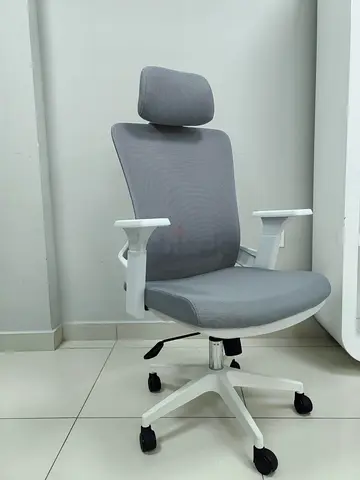 Highback mesh chair